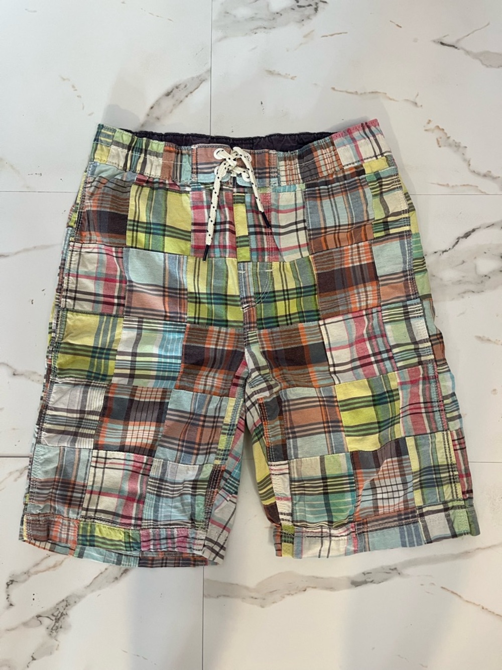 GAP Surf Boys Multicolor Plaid Patchwork Swim Shorts Pastel Boys Size XL Beach